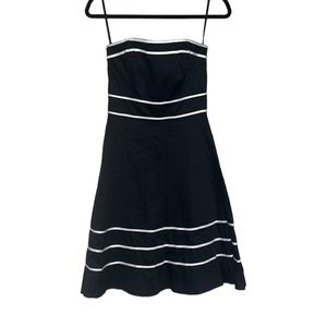 840-WHITE HOUSE BLACK MARKET Black strapless Dress